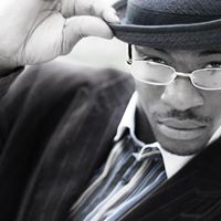 Alfred Thomas Photo 30