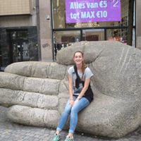 Rose Peeters Photo 11