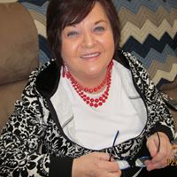 Deanna Beck Photo 16