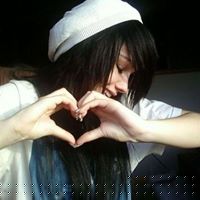 Alyssa Cameron Photo 6