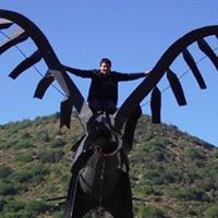 Santos Pedraza Photo 18