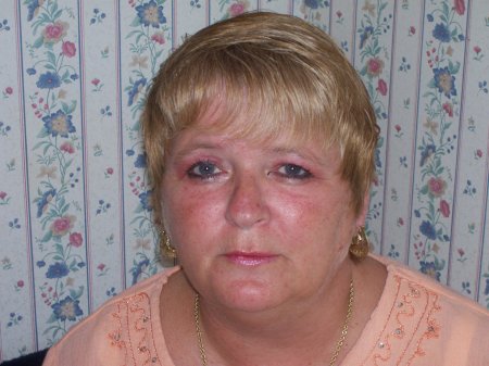 Linda Donahue Photo 18