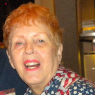 Shirley Lee Photo 28