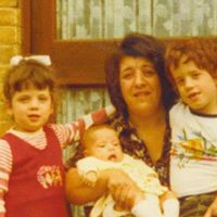 Carole Sinclair Photo 14