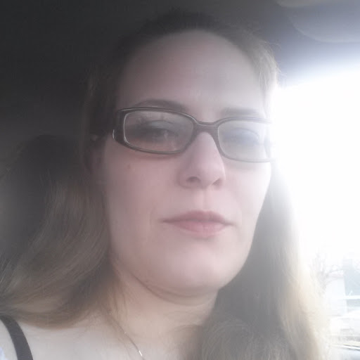 Julie Horvath Photo 51