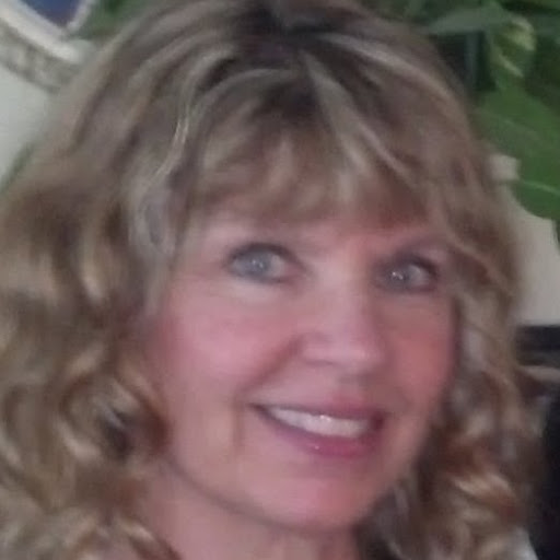 Lois Snyder Photo 11