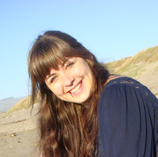 Stephanie Ellison Photo 17