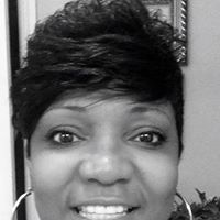 Regina Spencer Photo 19