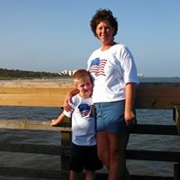 Tracie Brown Photo 3