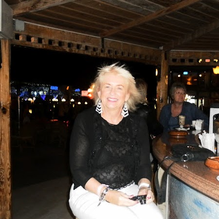 Anne Sykes Photo 29