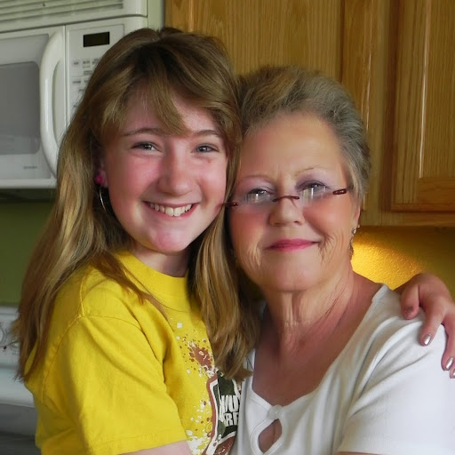 Sharon Reynolds Photo 12