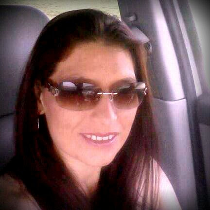 Christina Robinson Photo 42
