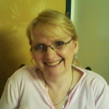 Kristine Davis Photo 12
