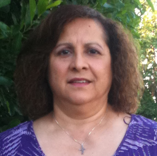 Nancy Travers Photo 9