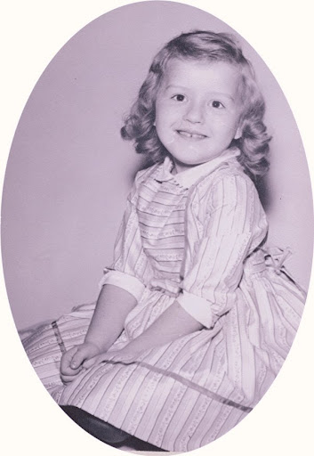 Elaine Green Photo 36