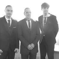 Gary Vaughan Photo 32