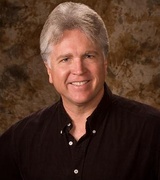 Bruce Brown Photo 22
