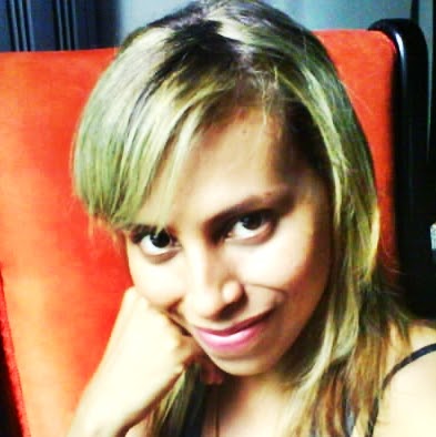 Erika Benitez Photo 10