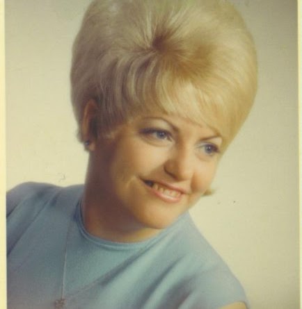 Judy Burns Photo 30
