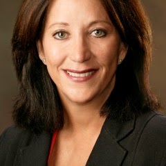 Sandra Pratt Photo 38