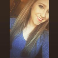 Elizabeth Aaron Photo 28