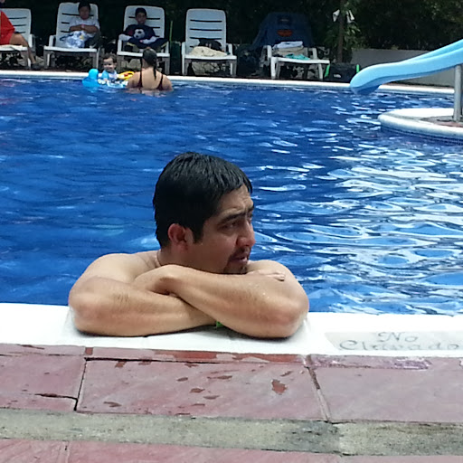 Manuel Fuentes Photo 33