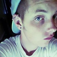 Travis Strong Photo 17