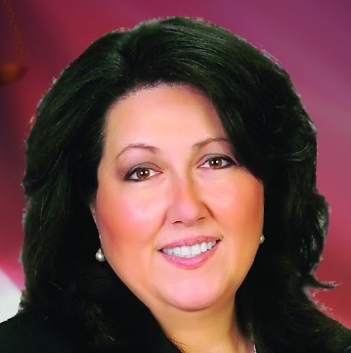 Lourdes Gonzalez Photo 6