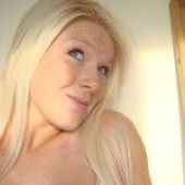 Suzanne Keys Photo 20