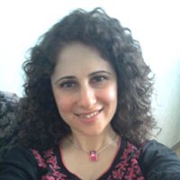 Elizabeth Khoury Photo 4