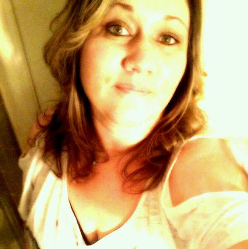 Laurie Watts Photo 8