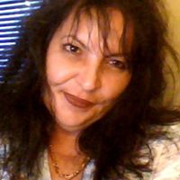 Robin Howell Photo 28