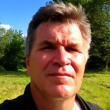 Douglas Mann Photo 52