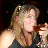 Terri Faulkner Photo 37