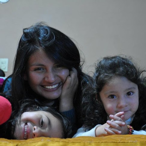 Teresa Quintanilla Photo 9