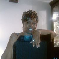 Evette Johnson Photo 14