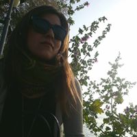 Laura Colella Photo 17