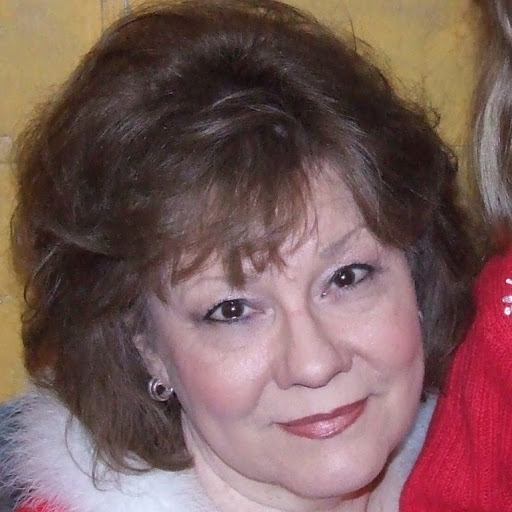 Gail Long Photo 26