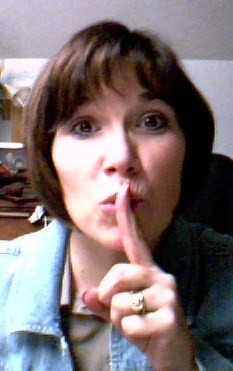 Nikki Davis Photo 6