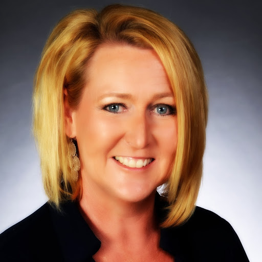 Suzanne Cunningham Photo 19
