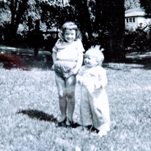 Lois Young Photo 22