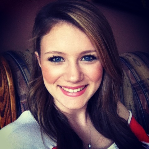 Emily Leahy Photo 31