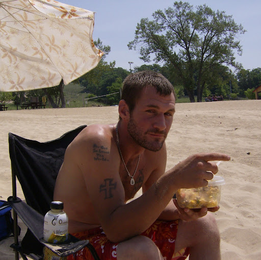 Casey Newman Photo 12