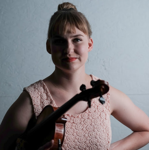 Jennifer Yarbrough Photo 18