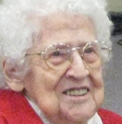 Irene Dunn Photo 35