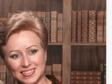 Cindy May Photo 9