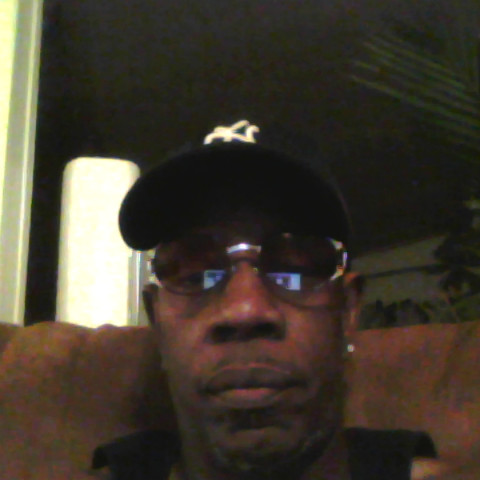 Robert Elmore Photo 17