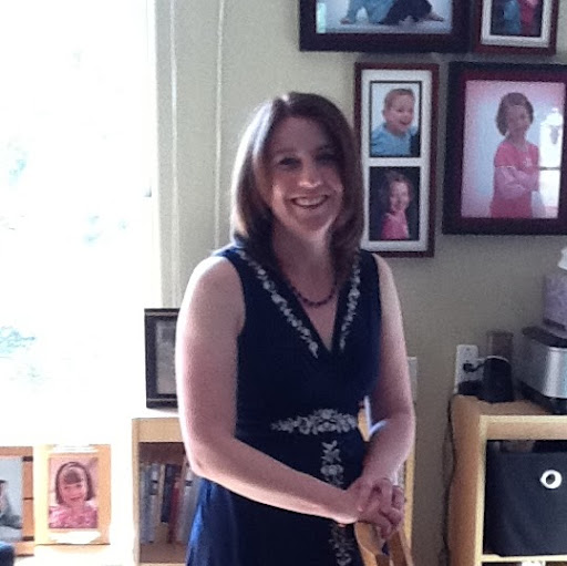 Jennifer Olsen Photo 40