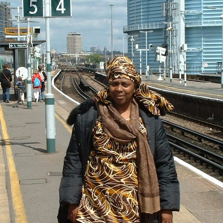 Elaine Joseph Photo 33