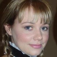 Andrea Ainsworth Photo 6